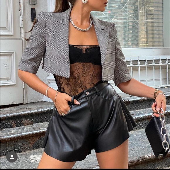 Flare bell wide leg shorts - we wore what - Picture 2 of 6